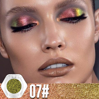 Double chrome eye shadow